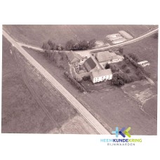 Luchtfoto Herwen Havezate de Boswaaij afgebroken 1974 ivm Batavenweg Coll. G.B.Janssen F0000024